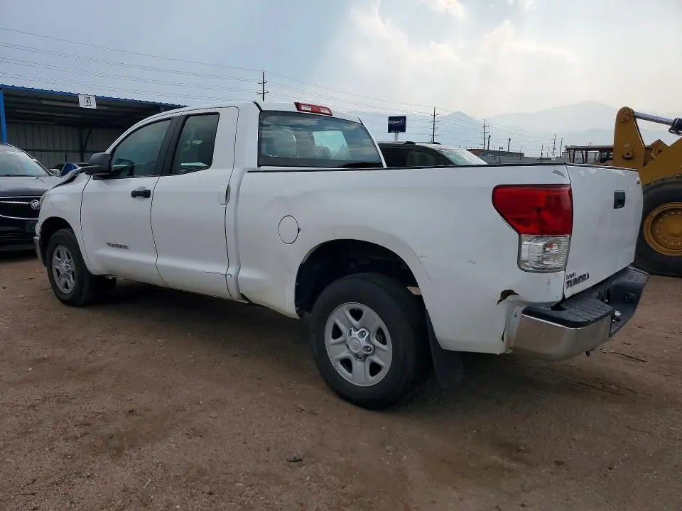 2013 TOYOTA TUNDRA DOUBLE CAB SR5  