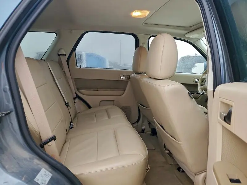 2011 FORD ESCAPE LIMITED  