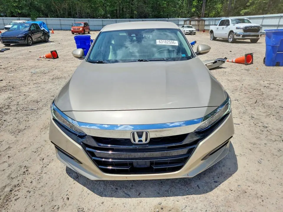 2019 HONDA ACCORD LX  