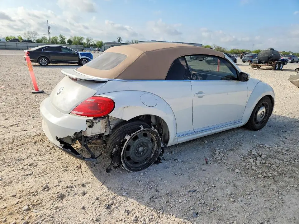 2015 VOLKSWAGEN BEETLE 1.8T  
