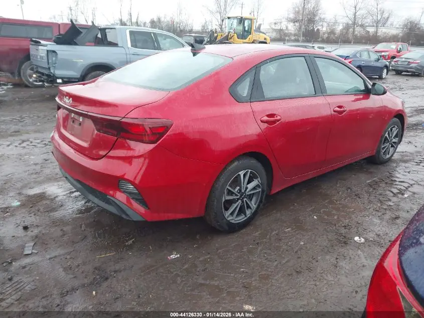2022 KIA FORTE LXS