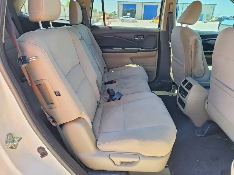 2017 HONDA PILOT EX  