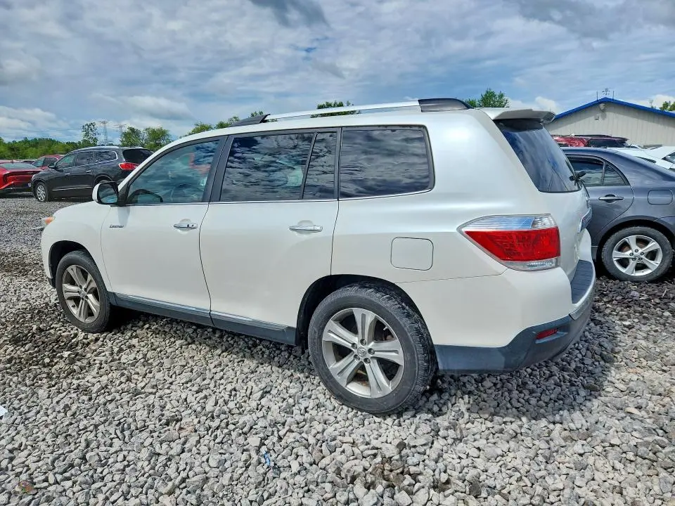 2011 TOYOTA HIGHLANDER LIMITED  