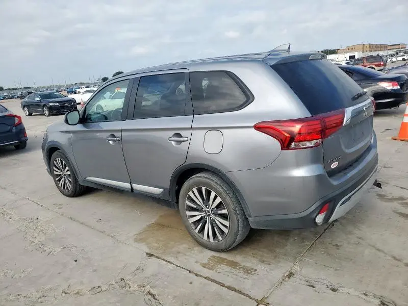 2019 MITSUBISHI OUTLANDER SE  