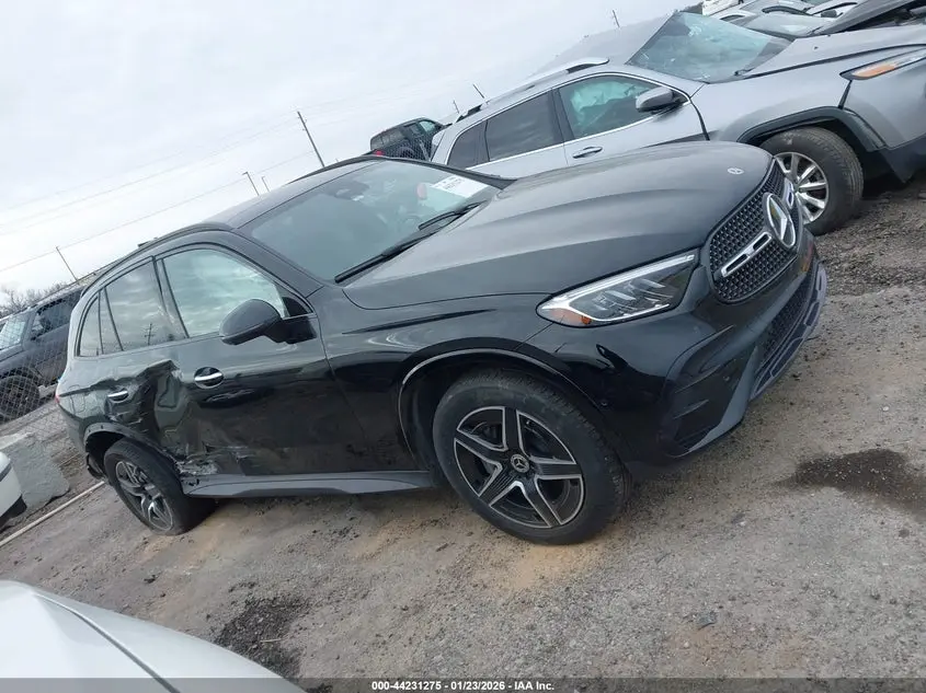 2025 MERCEDES-BENZ GLC 300 4MATIC SUV