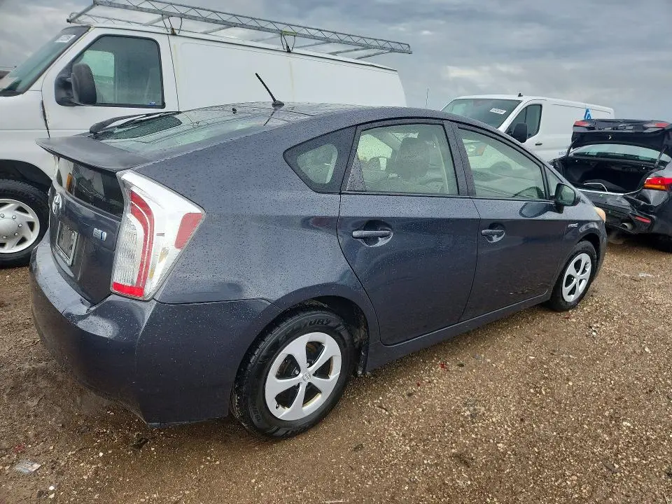 2012 TOYOTA PRIUS TWO  