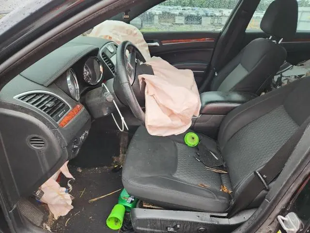2012 CHRYSLER 300