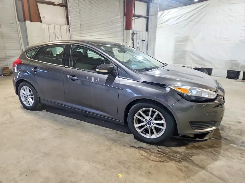 2018 FORD FOCUS SE  