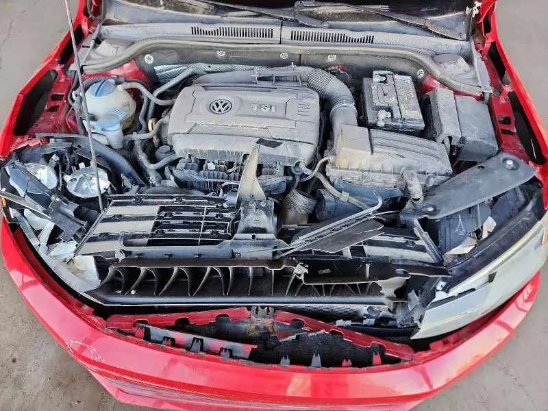 2016 VOLKSWAGEN JETTA SPORT  