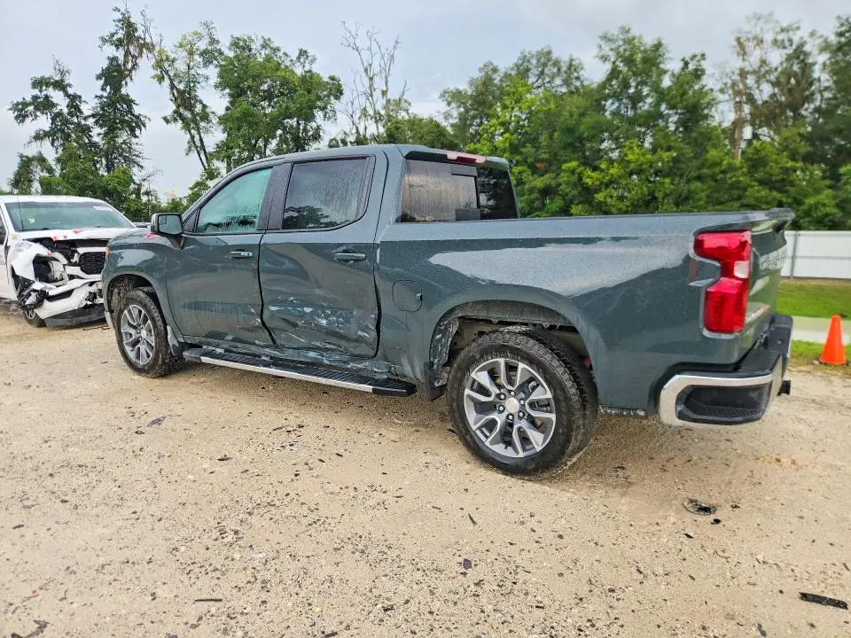 2026 CHEVROLET SILVERADO K1500 LT  