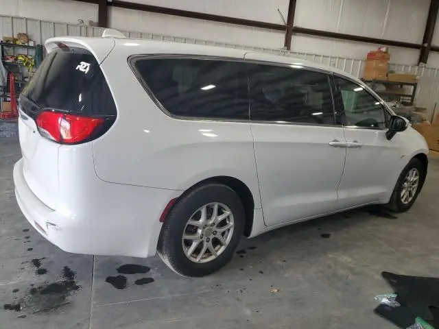 2017 CHRYSLER PACIFICA LX  