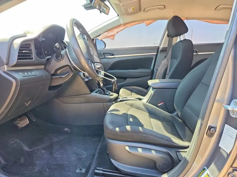 2019 HYUNDAI ELANTRA SEL  