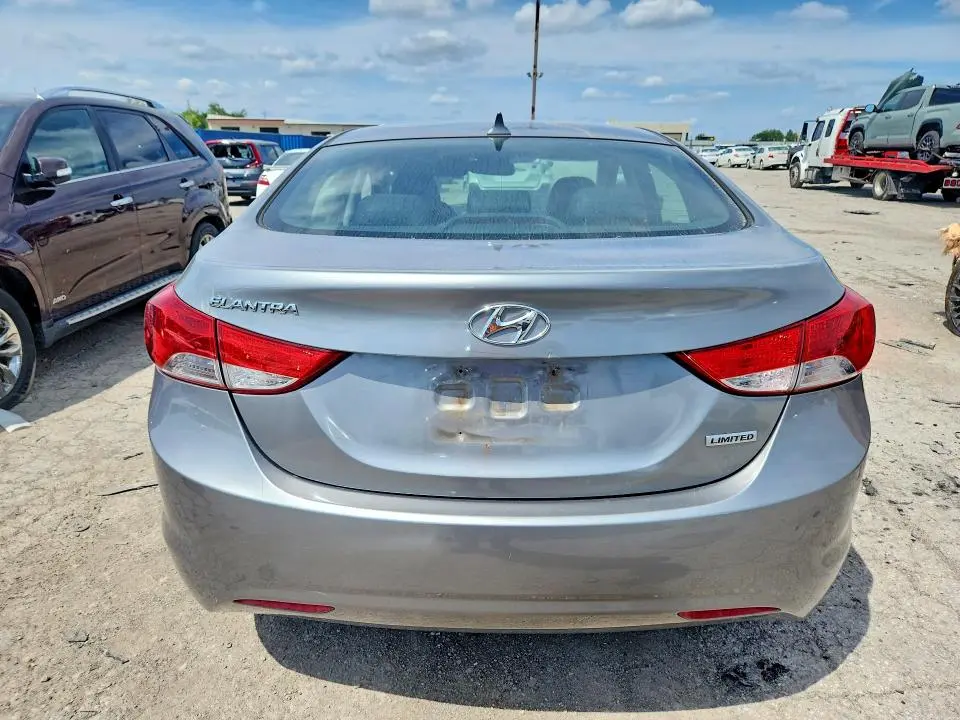 2013 HYUNDAI ELANTRA LIMITED  