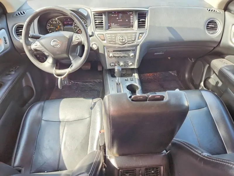 2020 NISSAN PATHFINDER SL  