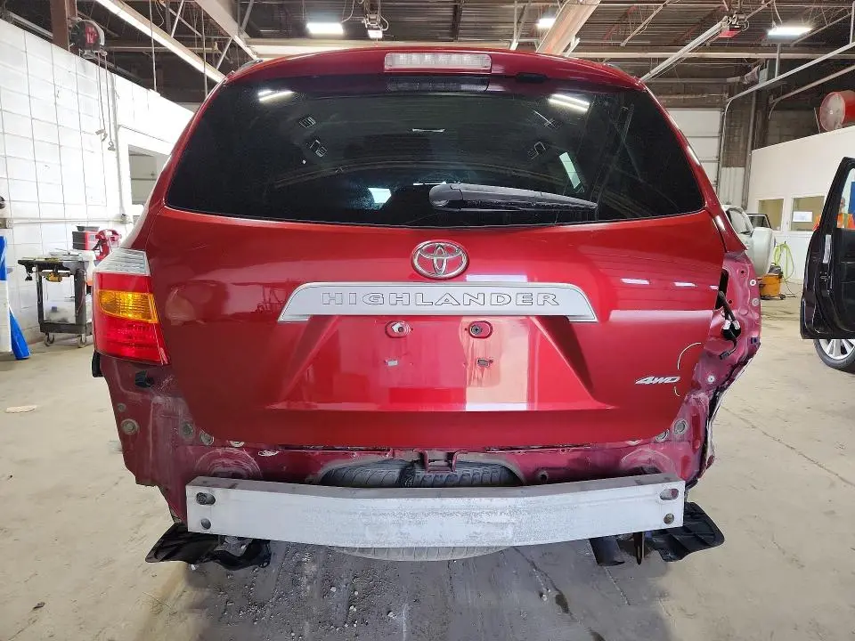 2010 TOYOTA HIGHLANDER BASE  
