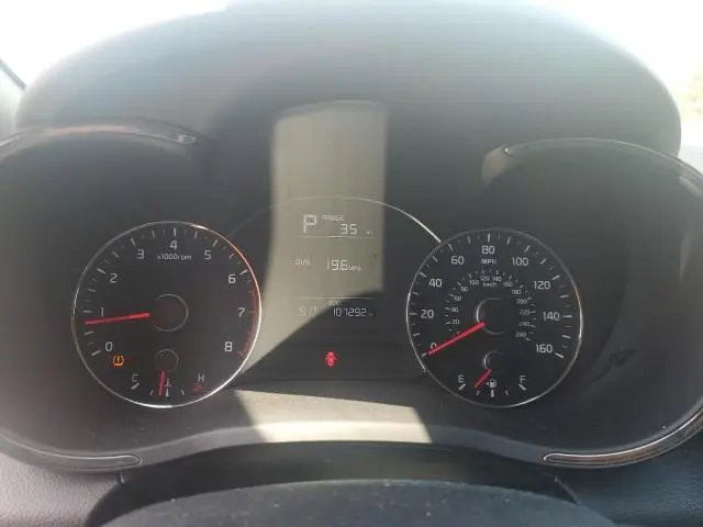 2017 KIA FORTE LX  