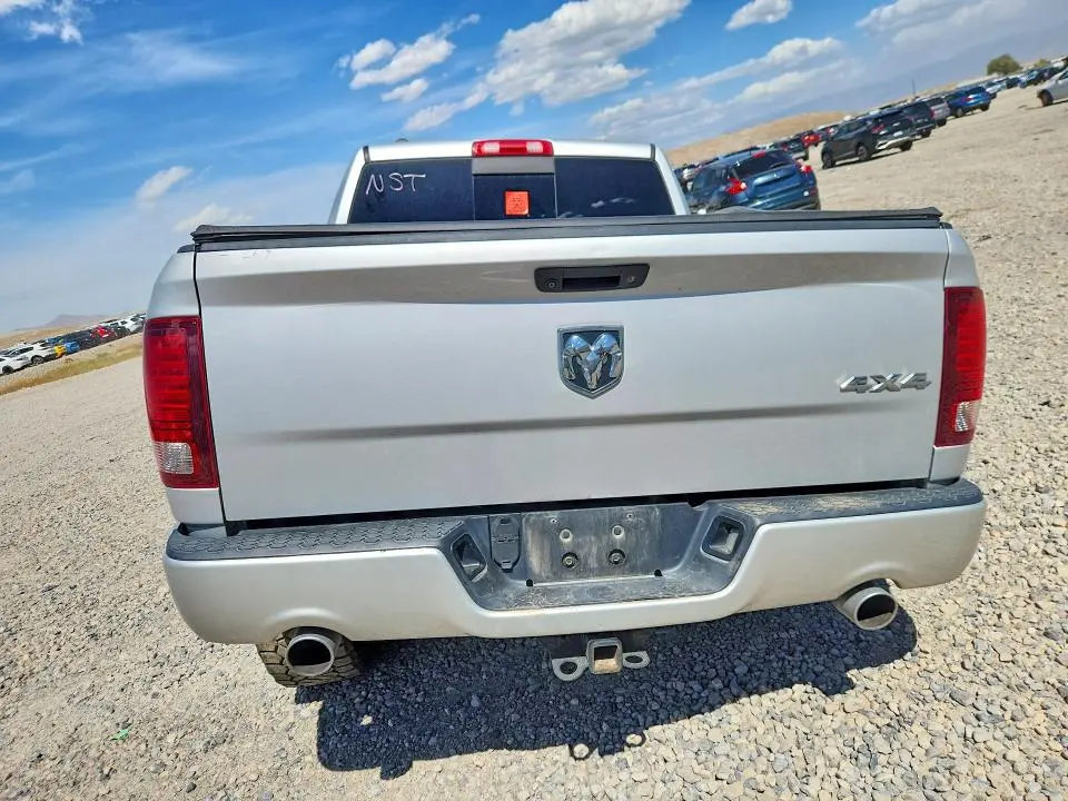 2014 RAM 1500 SPORT  