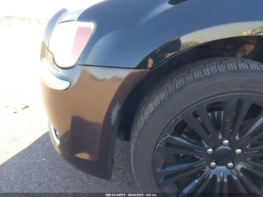 2012 CHRYSLER 300 LIMITED