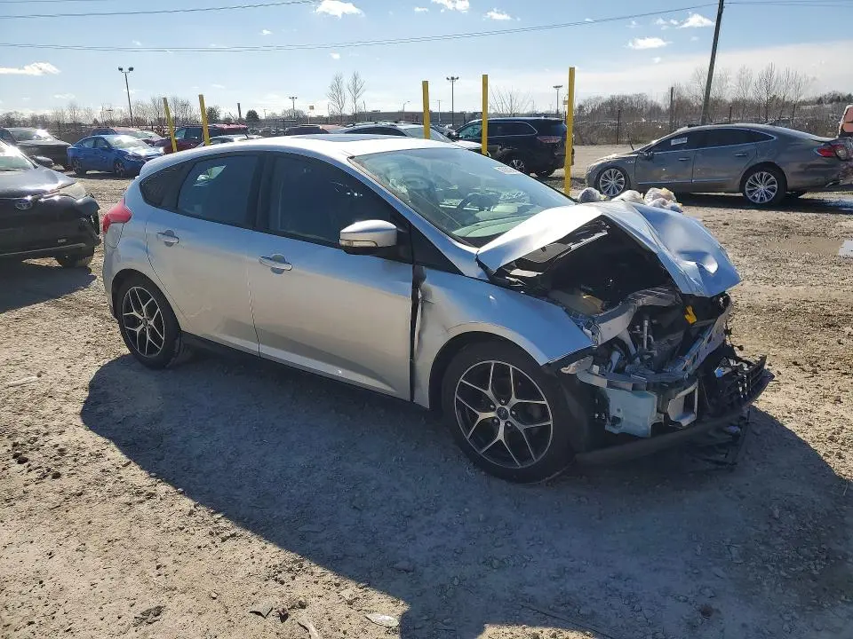 2017 FORD FOCUS SEL  