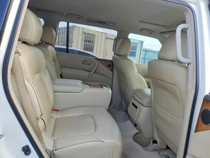 2014 INFINITI QX80 BASE  