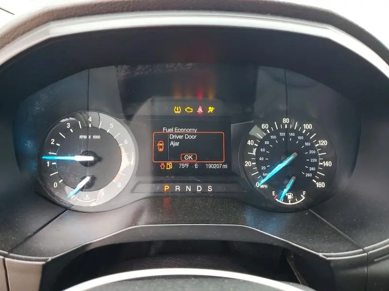2017 FORD EDGE SE  