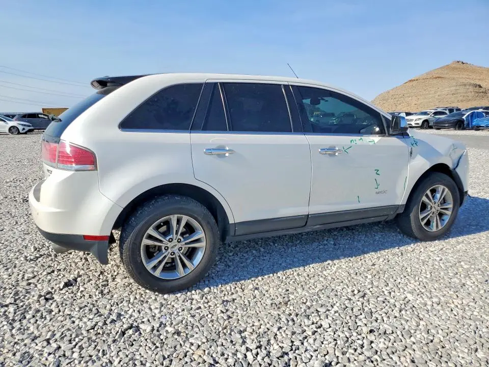 2010 LINCOLN MKX   
