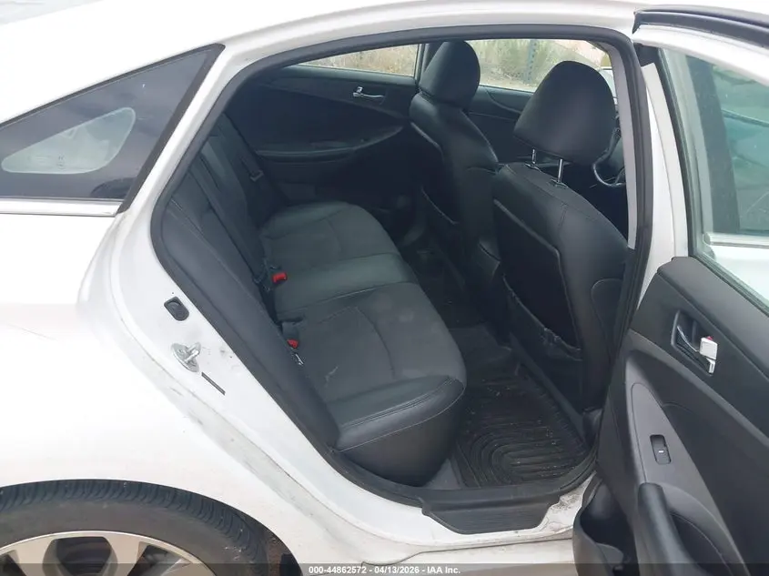 2013 HYUNDAI SONATA SE 2.0T