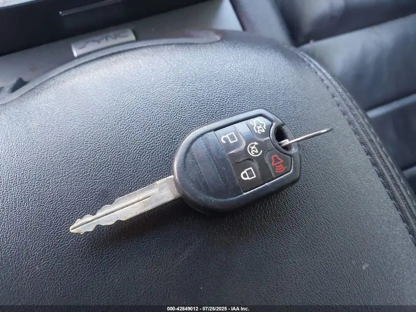 2016 FORD TAURUS SEL