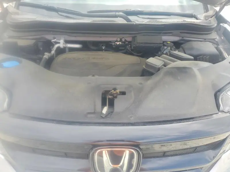 2022 HONDA PILOT SE  