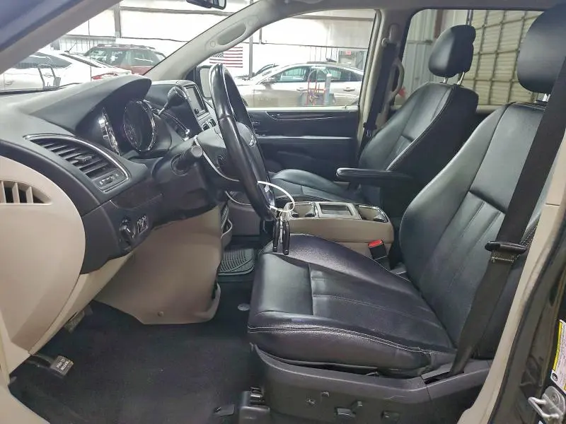 2012 CHRYSLER TOWN & COUNTRY TOURING  