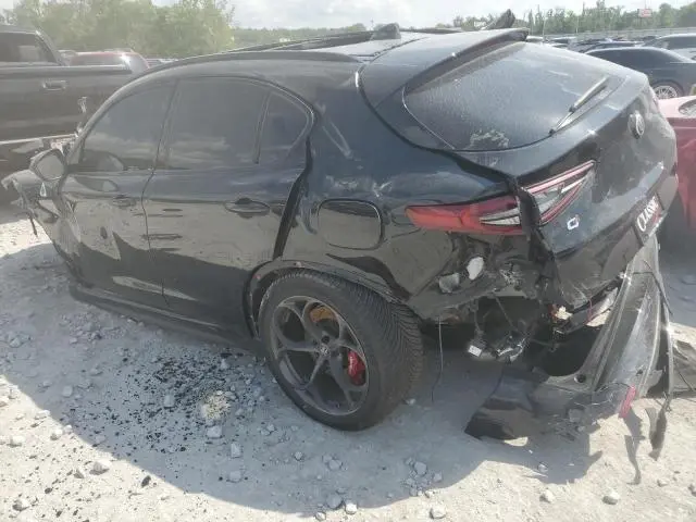 2022 ALFA ROMEO STELVIO QUADRIFOGLIO  