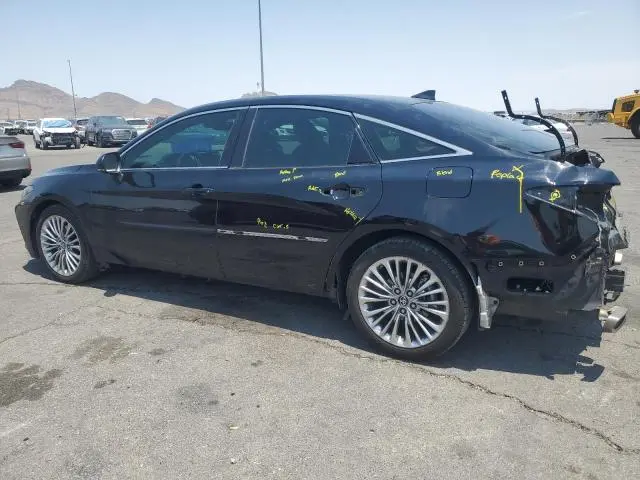 2019 TOYOTA AVALON XLE  