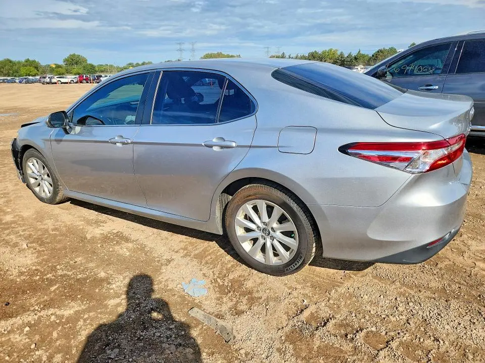 2018 TOYOTA CAMRY LE  