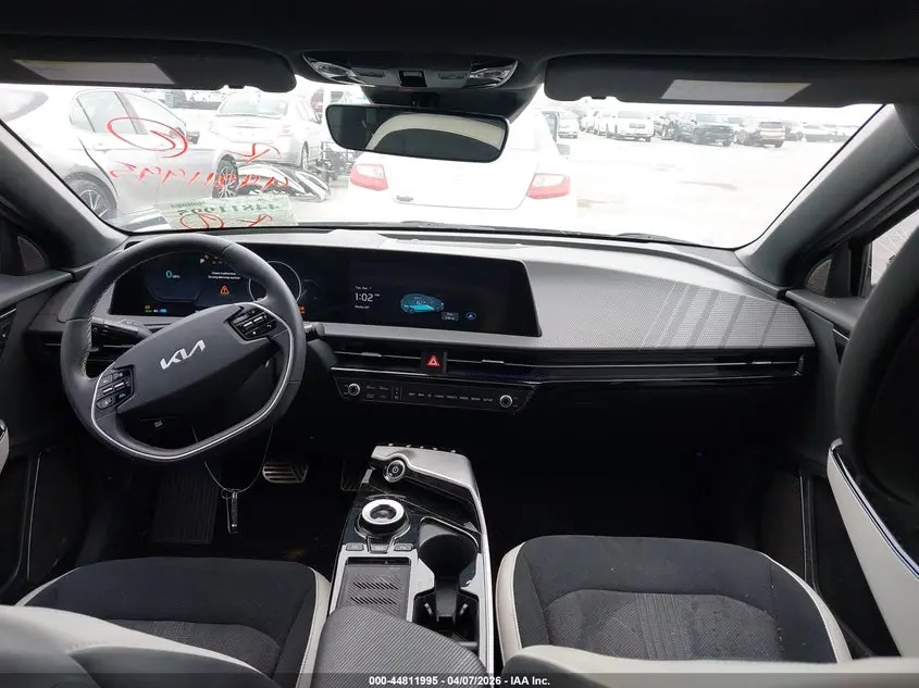 2022 KIA EV6 GT-LINE