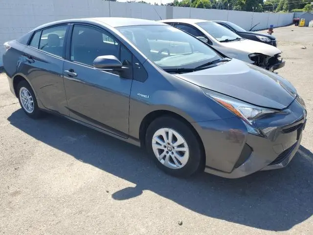 2016 TOYOTA PRIUS   