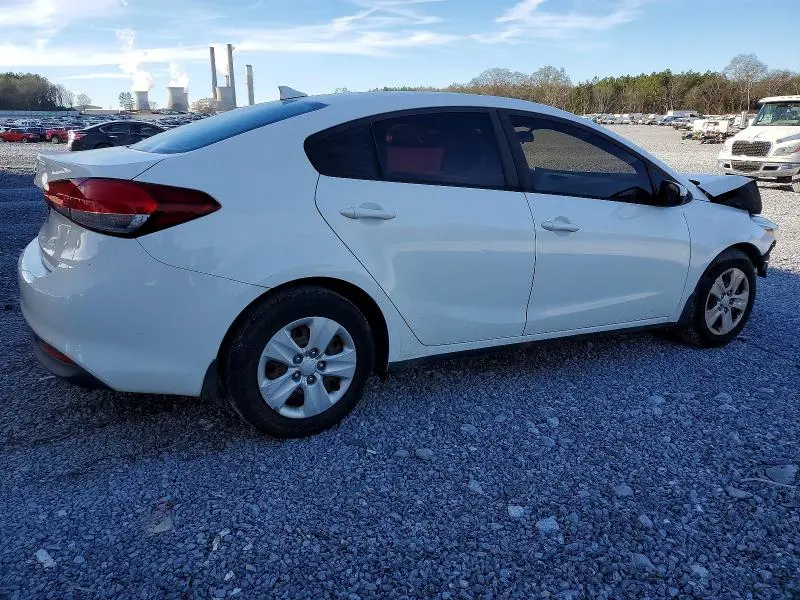 2018 KIA FORTE LX  