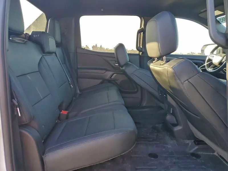 2024 CHEVROLET SILVERADO   