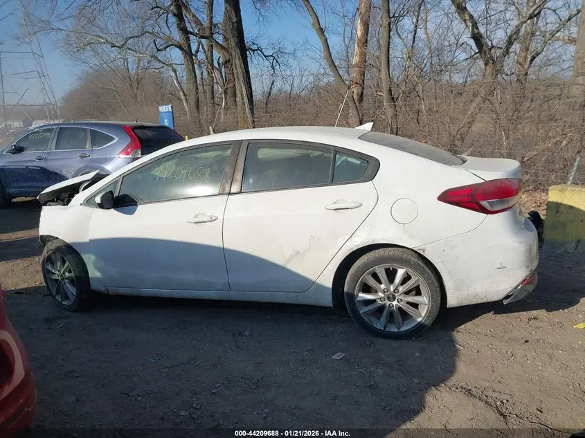 2018 KIA FORTE LX