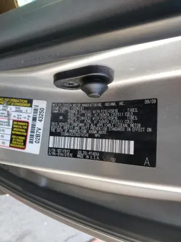2010 TOYOTA SIENNA CE 7-PASSENGER  