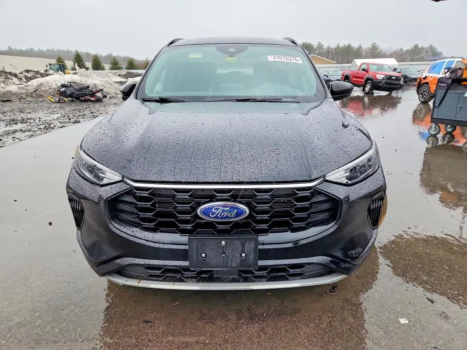 2024 FORD ESCAPE ST LINE  