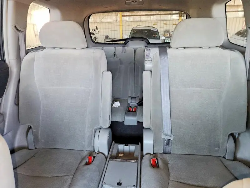 2012 TOYOTA HIGHLANDER BASE  