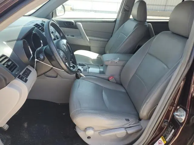 2013 TOYOTA HIGHLANDER BASE  