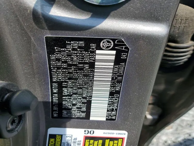 2017 TOYOTA COROLLA LE  