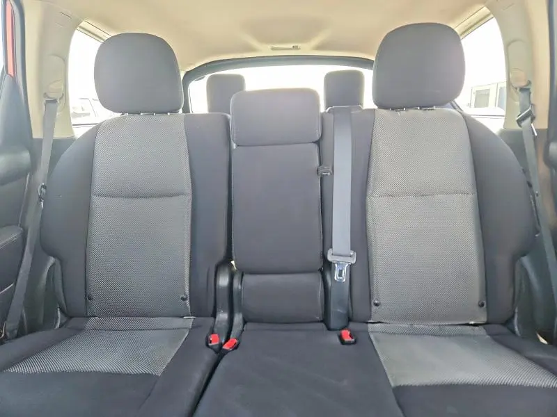 2017 NISSAN PATHFINDER SV  