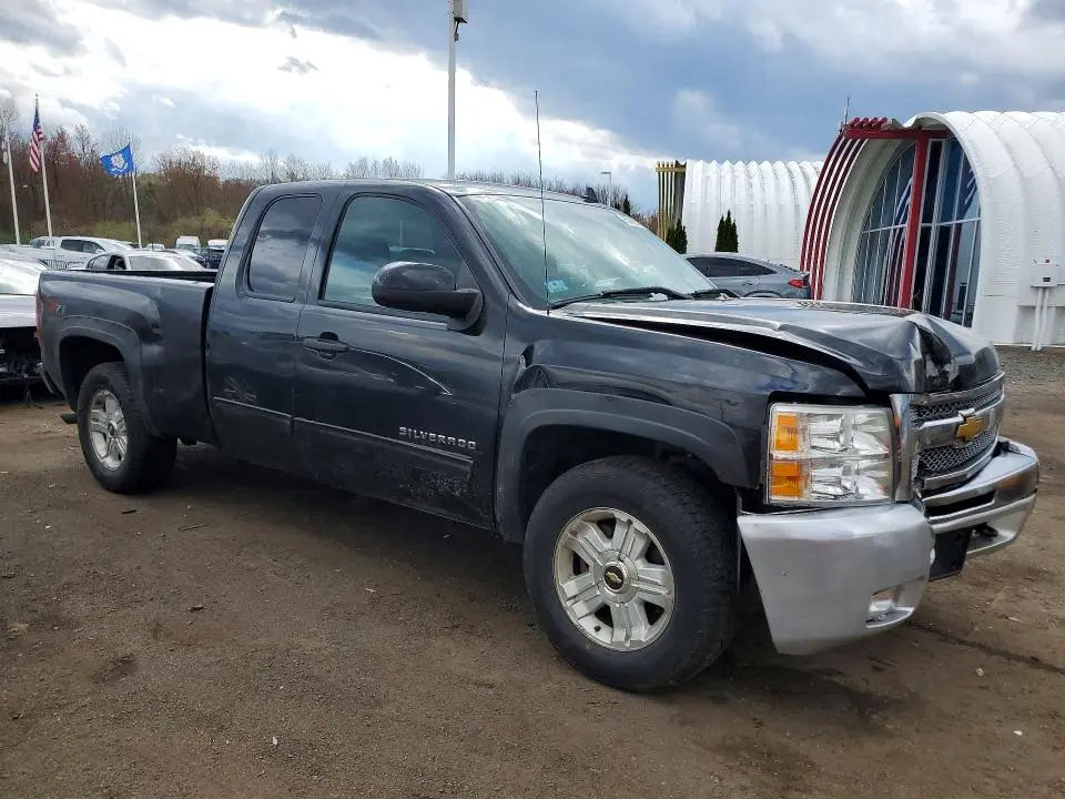 2013 CHEVROLET SILVERADO K1500 LT  