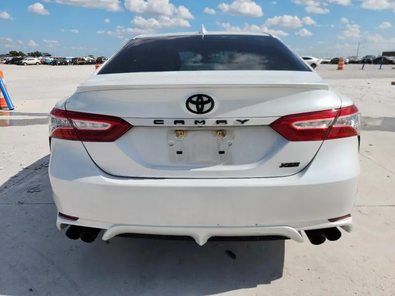 2020 TOYOTA CAMRY XSE  