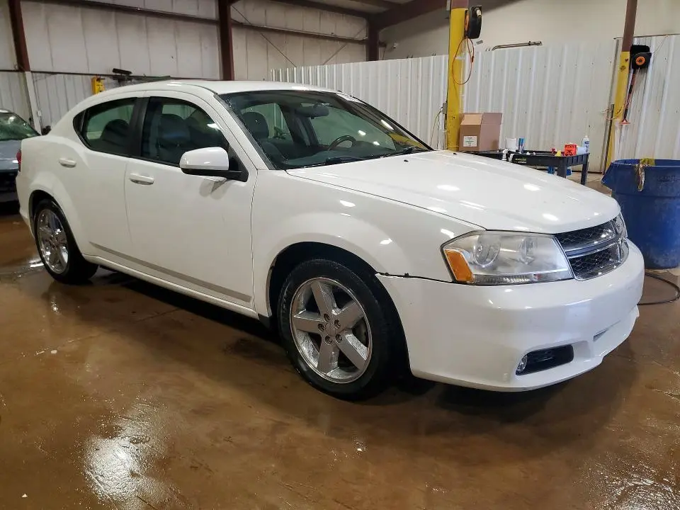 2014 DODGE AVENGER SXT  