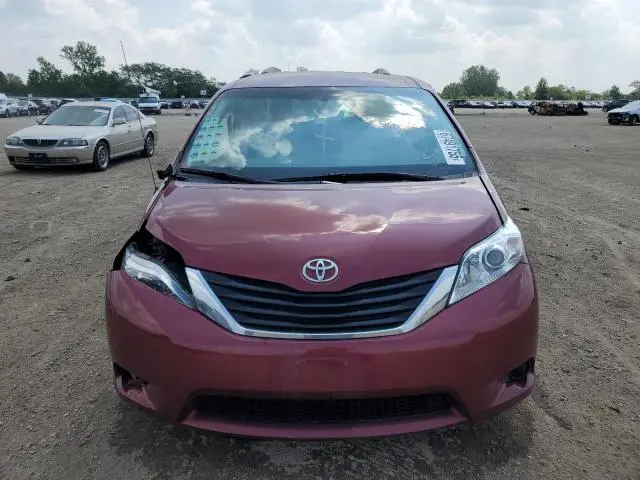 2011 TOYOTA SIENNA LE  