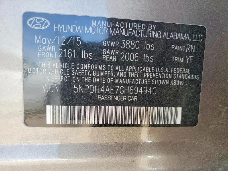 2016 HYUNDAI ELANTRA SE  