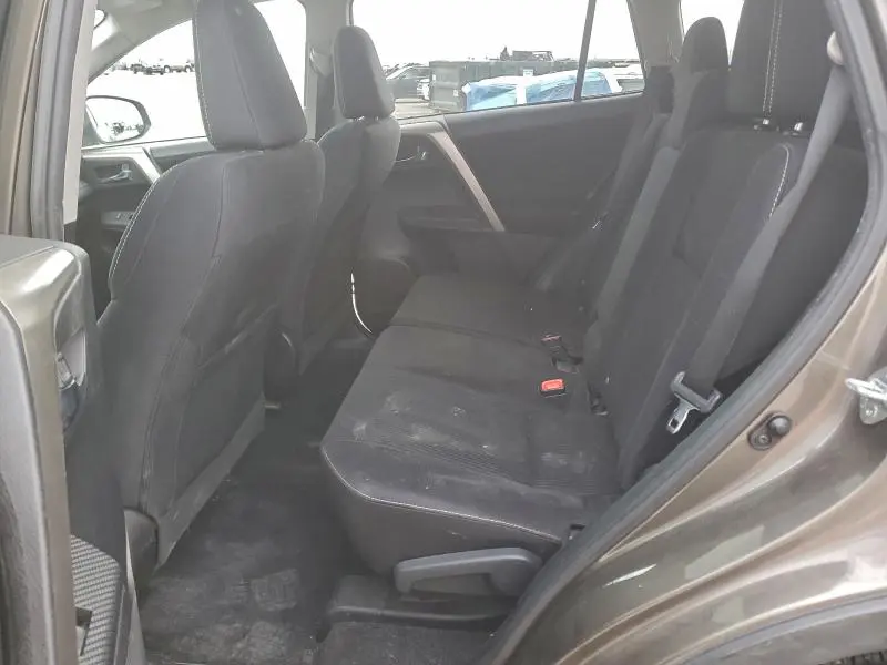 2014 TOYOTA RAV4 XLE  